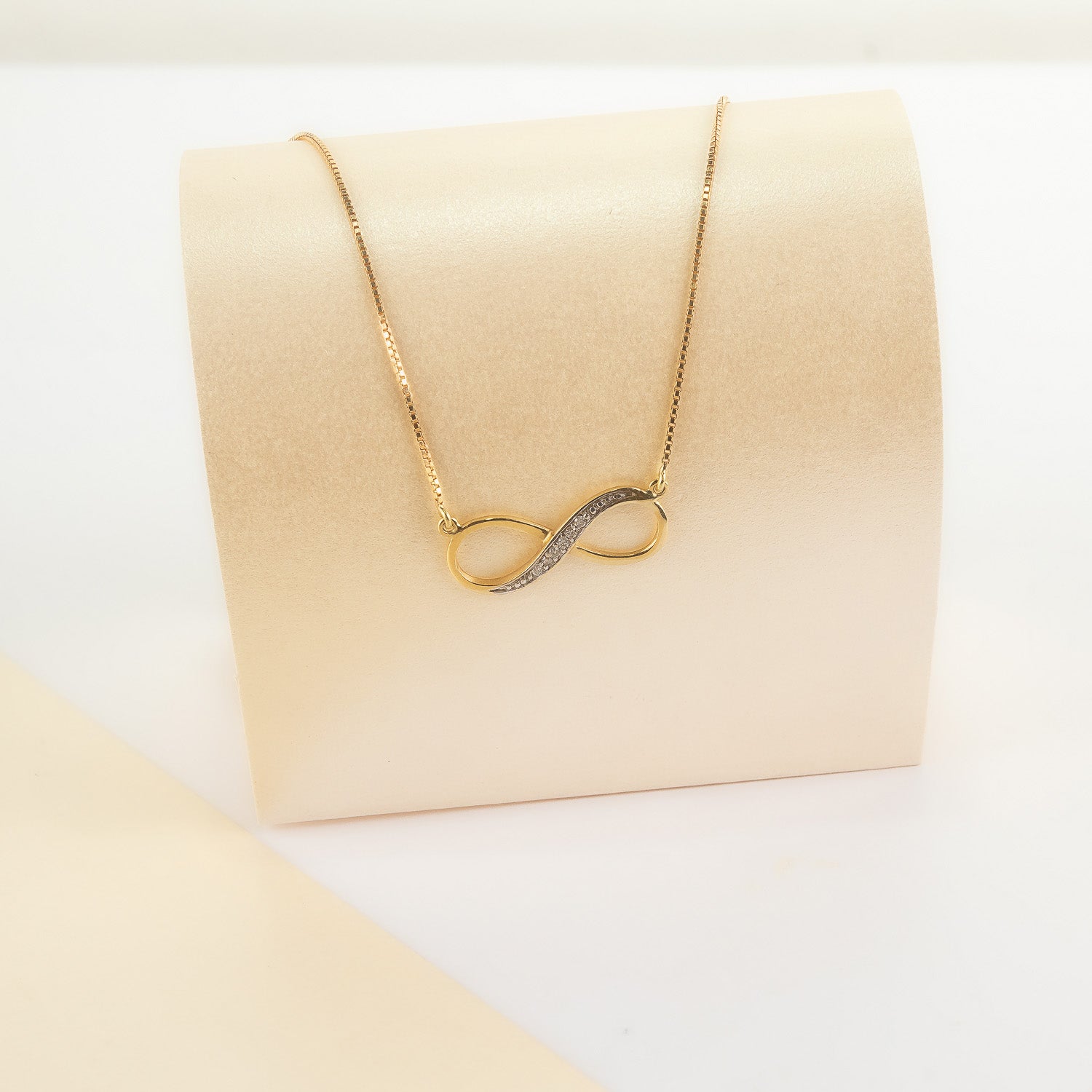 Infinity necklace