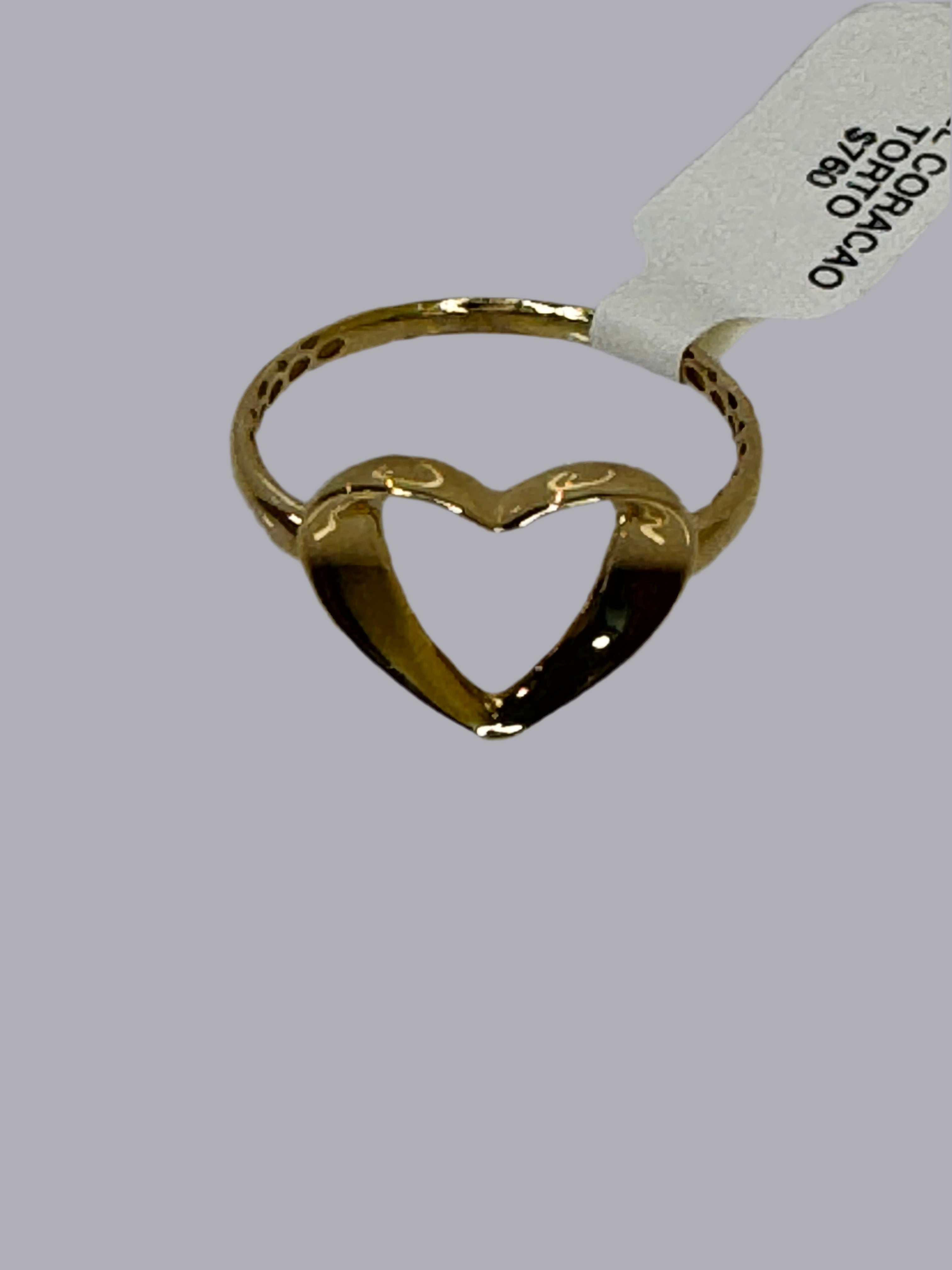 Hollow heart ring