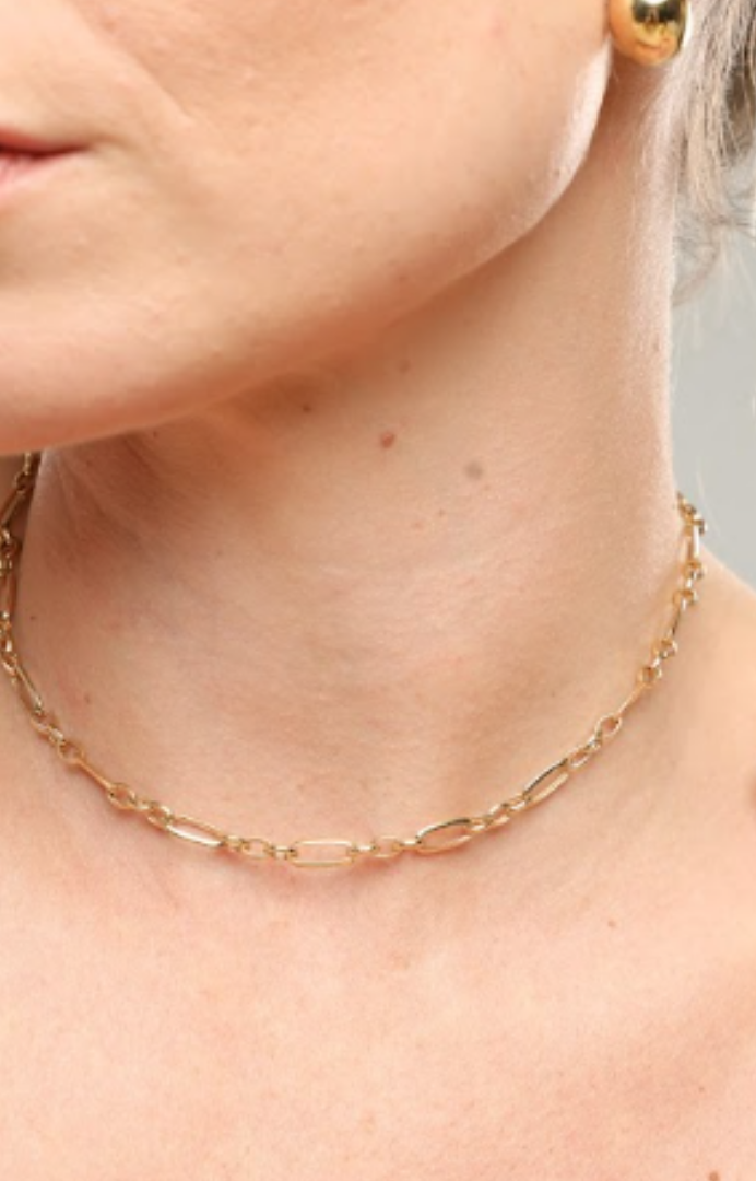 Choker de elos alongados em ouro 18k com extensor