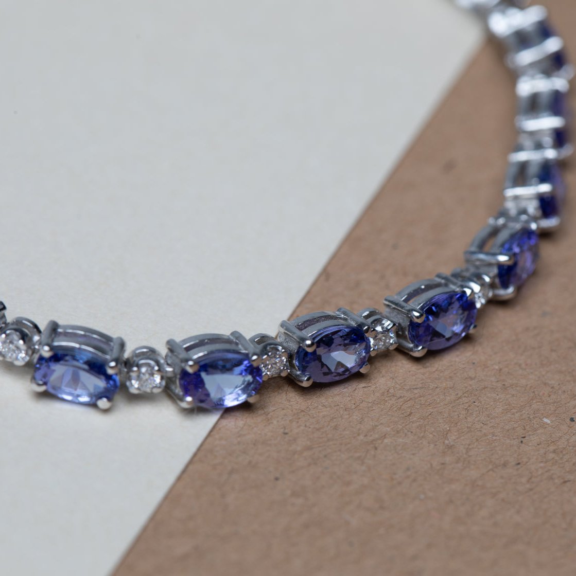 Tanzanites and diamonds bracelets