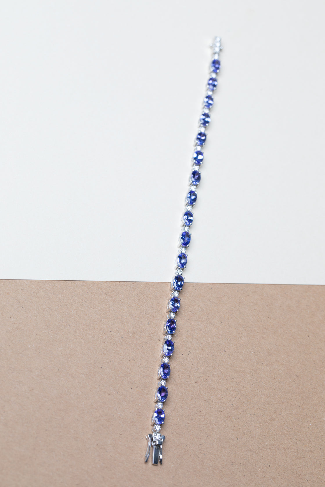 Tanzanites and diamonds bracelets