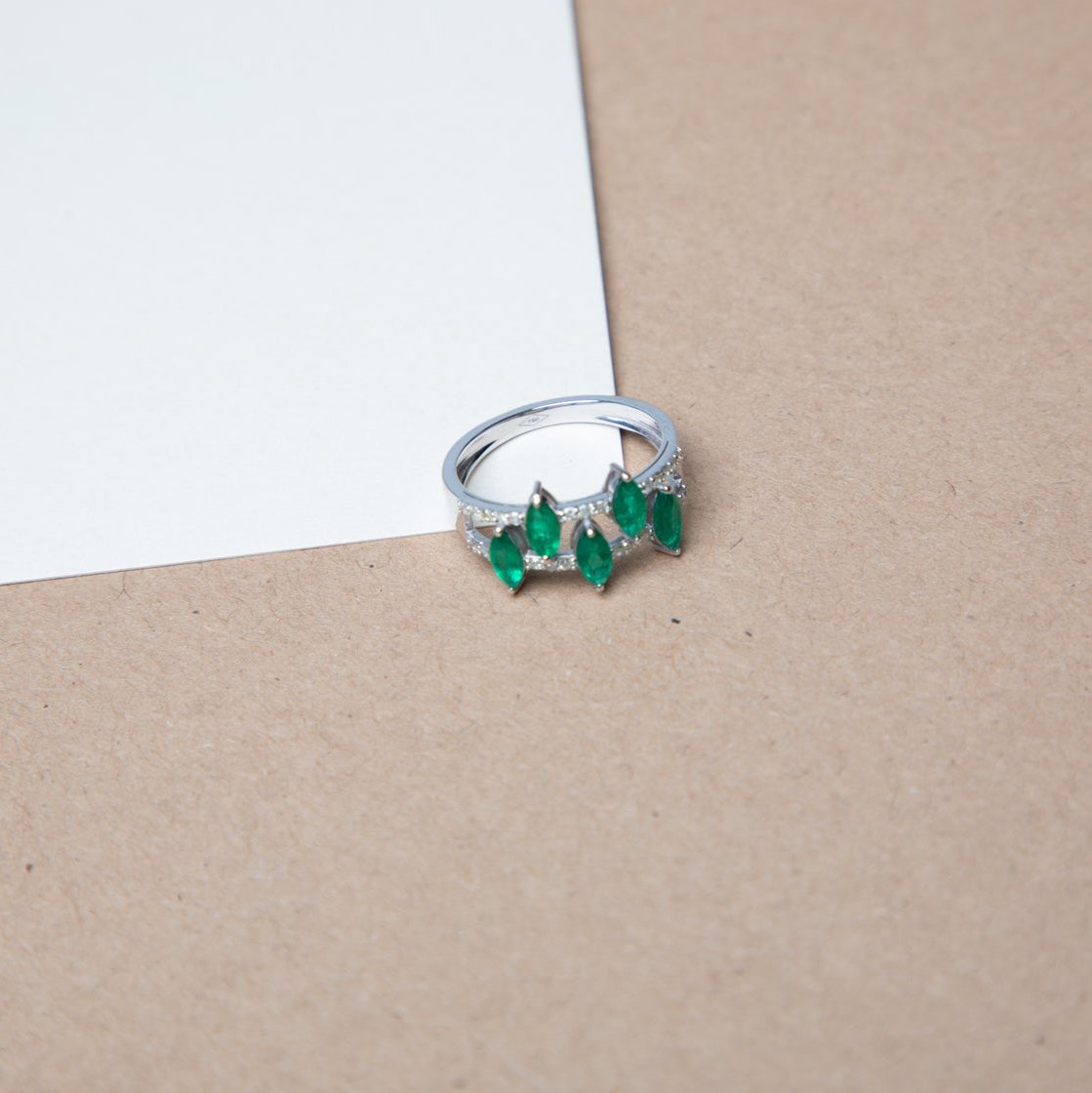 Emerald ring